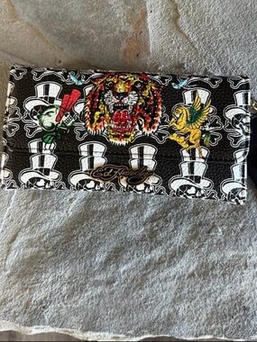 NWT Ed Hardy Rhinestone Tiger Skull Wallet Clutch Wristlet Y2K-Inspired-Design